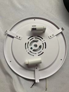 مصباح سقف مثبت على السطح بتصميم بسيط من الحديد والأكريليك بتقنية LED لفنادق IHG Holiday Inn من مجموعة H4 - Product Image 2