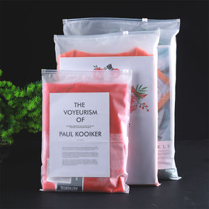 Bolsa de almacenamiento tipo PE con autosellado transparente con cremallera para <span class=keywords><strong>ropa</strong></span> <span class=keywords><strong>y</strong></span> <span class=keywords><strong>ropa</strong></span> íntima, bolsa de piruleta con estampado esmerilado - Product Image 6