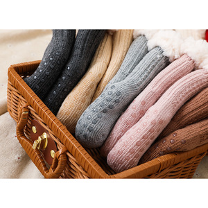 Enfants garçons filles pantoufles chaudes chaussettes mignon Animal doux épaissir hiver thermique polaire floue antidérapant enfants maison chaussettes - Product Image 2