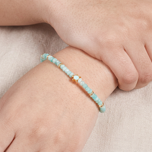 Pulsera Elástica de Amazonita con Cuentas de Tortuga y Esmalte Azul, Bañada en Oro, Diseño Lindo y Moderno, Hecha en India - Product Image 3