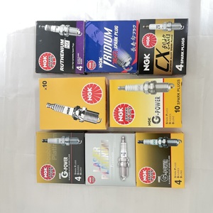 Bujías de Alta Potencia, Piezas de Encendido Automotriz de Grado Premium, Aumento de Potencia del Motor para Modelos de Autos de Alto Rendimiento - Product Image 1