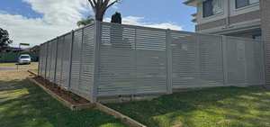 Panneaux de clôture modernes à lattes horizontales, en aluminium et acier, pour jardin, écran de séparation métallique personnalisé avec revêtement en poudre - Product Image 2