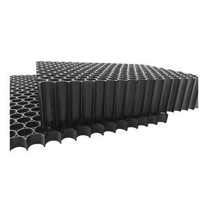 JMFY Factory Supplied Lightweight Customized Thickness PP Plastic Honeycomb Board Composite Wooden Door Cabinet Board Honeycomb - Product Image 6