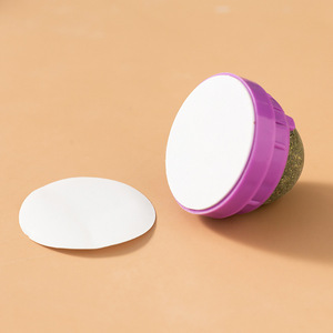 Hot Sell Wall <span class=keywords><strong>Sucker</strong></span> Lik Traktatie Speelgoed Met Kattenkruid Suikerballen Smart Cat Toys Interactieve Bal Draaibaar Katten Mint Speelgoed - Product Image 2