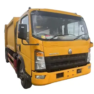 Howo 4*2 Light Truck 10CBM Waste Garbage Compactor Truck For City Cleaning