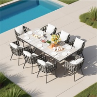 Ensemble de salle à manger extérieur moderne et contemporain en aluminium, 9 pièces, extensible, blanc, avec chaises à bras tressées, pour cour et appartement