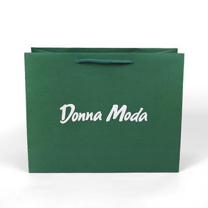 Logo personnalisé conception gratuite emballage cadeau sac <span class=keywords><strong>en</strong></span> papier mat pour vêtement chaussure emballage cadeau sac <span class=keywords><strong>en</strong></span> papier pour shopping personnalisé - Product Image 3