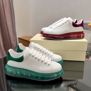 Zapatillas Deportivas de Lujo de Diseñador de Moda Popular de Alta Calidad, Parte Superior de Malla Transpirable, Suela Transparente, Zapatillas Deportivas para Hombre Mqqueen - Product Image 1