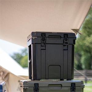 Wholesale 33QT Portable Insulated High Quality Rotomolded Cooler Box For Outdoor Picnic