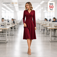 Robe de cocktail élégante pour femme, à manches classiques, croisée, longueur genou, style vintage, col licou, taille froncée, coupe droite, avec nœud, confortable