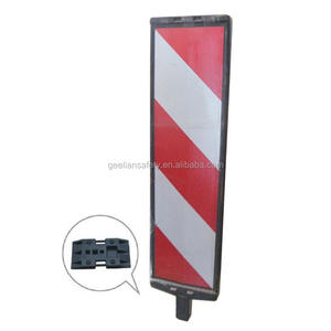 Señal de advertencia de zona de trabajo en carretera portátil-Poste delineador Chevron reflectante con <span class=keywords><strong>base</strong></span> de goma reciclada - Product Image 6