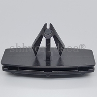 100 pièces/sac Clip en plastique pour Chrysler 68039280AA