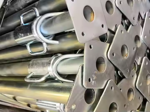 2-5m <span class=keywords><strong>Precio</strong></span> <span class=keywords><strong>de</strong></span> fábrica Accesorios <span class=keywords><strong>de</strong></span> acero galvanizado Andamio <span class=keywords><strong>de</strong></span> acero Apuntalamiento Telescópico Ajustable Jack Prop Acrow Steel Prop - Product Image 2