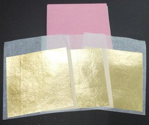 Feuilles de feuille d'or <span class=keywords><strong>brevet</strong></span>ées 8*8cm feuille de transfert comestible pour la décoration de gâteau meubles de dorure avec technique en métal plaqué - Product Image 2