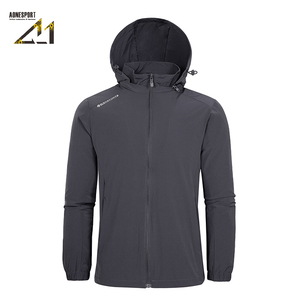 Veste imperméable à capuche pour homme Aonesport, en polyester et nylon, coupe classique, exploration urbaine, streetwear - Product Image 4