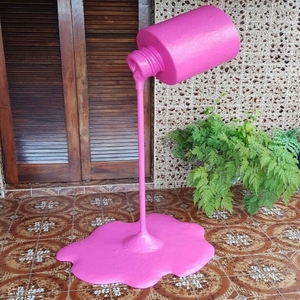 Statua Gigante Personalizzata da <span class=keywords><strong>Giardino</strong></span> per Esterni, Scultura Artistica in Fibra di Vetro a Forma di Rossetto e Smalto per Unghie - Product Image 5