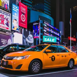 Full Color Auto Taxi Dak Mobiele Reclame Led Scherm Ultralicht Auto Taxi Top Reclame Led Display
