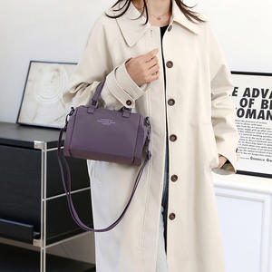 Elegant 2025 Women Nylon Shoulder <b>Tote</b> <b>Bag</b> Lightweight Casual Crossbody Handbag Simple Versatile Purse - Product Image 3