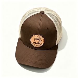 Gorra Trucker Deportiva para Mujer ACE OUTDOORS, Personalizada, Ajustable, con Malla Trasera de Lona, Parche de Cuero con Logotipo de Café Vintage - Product Image 4
