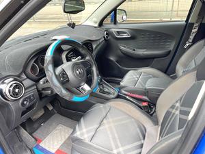 รถยนต์ MG3 ปี 2017 เครื่องยนต์ 1.5 ลิตร เกียร์อัตโนมัติ แบบแฮทช์แบ็ก พวงมาลัยซ้าย ยาง R15 เบาะผ้า ภายในสีเข้ม รุ่น Elite Connected พร้อมเอกสารครบถ้วน พร้อมส่ง - Product Image 5