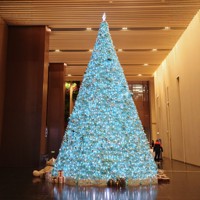 Sapin de Noël artificiel géant LED moderne en spirale de haute qualité avec base, pour usage extérieur, écologique, à brancher, personnalisable
