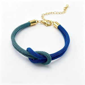 Nuovo Braccialetto Intrecciato Bicolore Regolabile con <span class=keywords><strong>Nodo</strong></span> <span class=keywords><strong>a</strong></span> Otto - Regalo di San Valentino per Coppie, Vendita all'Ingrosso - Product Image 6