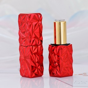 Tubo de lápiz labial de forma Irregular de nuevo diseño de lujo, contenedor de bálsamo labial, logotipo imprimible, tubo de lápiz labial vacío 2024 - Product Image 3