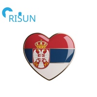 Usine serbe Belgrade voyage Souvenir broche Badge aimant métal personnalisé émail serbie carte drapeau chapeau casquette épinglette insigne emblème