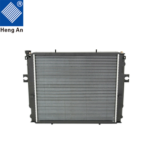 Radiador de Aluminio y Cobre Soldado para Montacargas <span class=keywords><strong>Hyster</strong></span>, Precios de Fábrica en China - Product Image 6