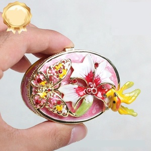 <span class=keywords><strong>Disegno</strong></span> colorato Diamond Setting ovali <span class=keywords><strong>uccellino</strong></span> smaltato scatole <span class=keywords><strong>di</strong></span> gingillo per la decorazione della casa - Product Image 3