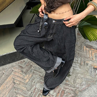 Jean Boyfriend Oversize en Denim Uni Tissé Respirant Écologique Coupe-Vent Délavé Foncé Taille Basse Coupe Ample Courbé Automne Simple