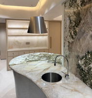 Dalle de granit vert Calcite Panduora du Brésil de luxe, translucide rétroéclairée, pour mur d'accentuation, plan de travail et îlot en granit vert Patagonia