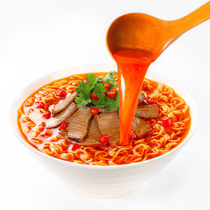 บะหมี่กึ่งสำเร็จรูปรสเนื้อเผ็ดที่ได้รับความนิยมมากที่สุดของจีนปรุงได้อย่างรวดเร็วพร้อมกลิ่นหอมที่เข้มข้น - Product Image 4