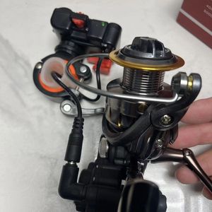 Carrete de Pesca Eléctrico con Alarma Automática para Lanzamientos Largos, Carrete de Pesca Giratorio Eléctrico 3000 5000 6000 - Product Image 4