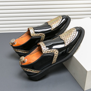 Chaussures décontractées en cuir à bout pointu tendance été 2026 pour hommes, rehaussantes et confortables - Product Image 1