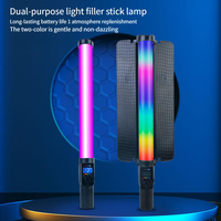 Bâton lumineux LED RVB baguette lumineuse pour photographie à main lumière vidéo à changement de couleur avec boîte à lumière pour la photographie en studio