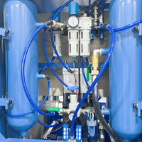 Machine de soufflage de bouteilles PET semi-automatique sur mesure BG-880, 2 cavités, 500-1000 BPH, pour la fabrication de bouteilles d'eau et de boissons de 100 ml à 5 L