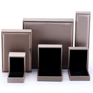 Factory Organizer Wholesale Custom Luxury Velvet Jewelry Gift Boxes Bracelet Necklace Charms Earrings Leather Jewelry Ring Boxes