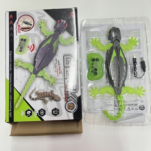 Robot de <span class=keywords><strong>Control</strong></span> remoto recargable <span class=keywords><strong>Gecko</strong></span> para escalada en pared, juguetes para niños, trepa por paredes para juegos de juguetes de broma, Robot RC, juguetes para niños - Product Image 3