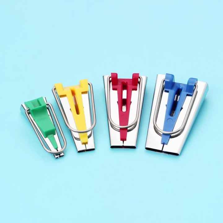 vhbw Strumento per Nastri a sbieco da 18 mm per Cucito, Patchwork - Bias Tape Maker, Acciaio Inox/plastica, Argentato/Rosso