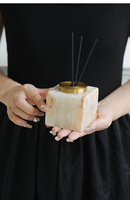 Bouteille de diffuseur de roseau carré en pierre de marbre naturel de luxe de vente chaude avec des boîtes d'emballage