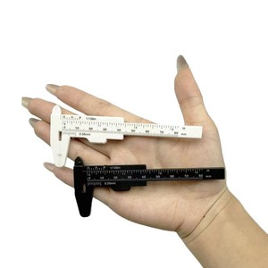 Calibrador Vernier de Plástico Zhu Youqian 0-80mm con Doble Escala y Precisión de 0.05mm para Medición de Joyería y Antigüedades - Product Image 5