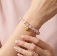 Bracelet personnalisé en gros d'usine avec pendentif cœur, perles en pierre naturelle et intercalaires en acier inoxydable