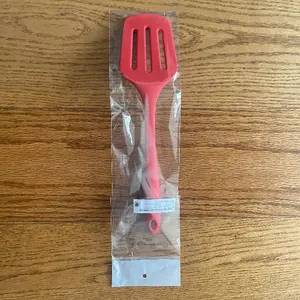 Heat Resistant Kitchen Nylon Slotted Turner Spatula Red Black Silicone Slotted Turner