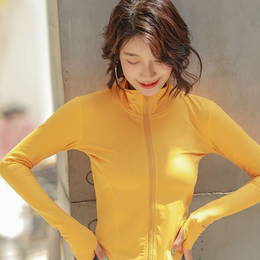 สีเหลือง