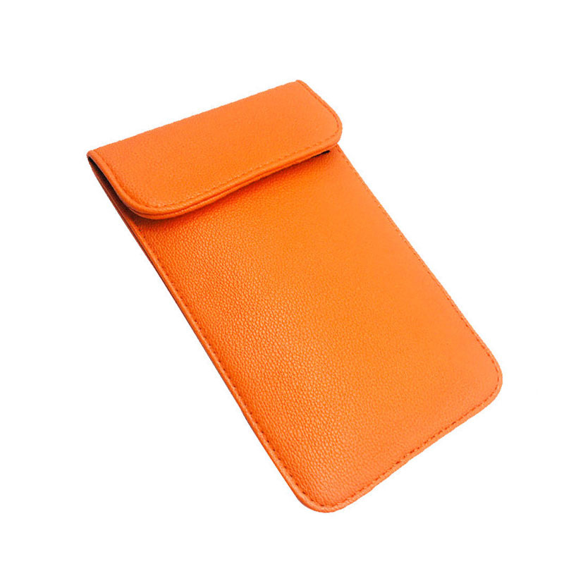 FitBAG Beat Orange Custodia In Pelle Nappa Per Nothing Phone (1) – Con Funzione Pulizia Display, Made In Germany - 2