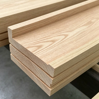 Marches d'escalier en bois dur teinté foncé, taille personnalisée flexible, bois écologique vert et excellente durabilité pour la rénovation des escaliers intérieurs