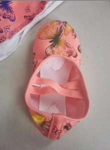 Children Ballet Shoes Butterfly Gold-stamped Free Lace Cat Claw Shoes Elegant Chinese Dance Girls <strong>Ballerina</strong> Practice Dance Shoe - Product Image 4