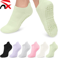 Chaussettes de Pilates en gros avec grip antidérapant pour femmes, chaussettes de yoga mi-mollet antidérapantes pour femmes enceintes, personnes âgées, pieds nus, personnalisables