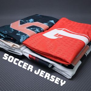 เสื้อฟุตบอลชาย คอกลม 25/26 ผลิตจากโพลีเอสเตอร์ 100% ระบายอากาศได้ดี น้ำหนัก 220 กรัม แขนสั้น ปรับแต่งได้ ชุดฝึกซ้อมประสิทธิภาพสูง - Product Image 1